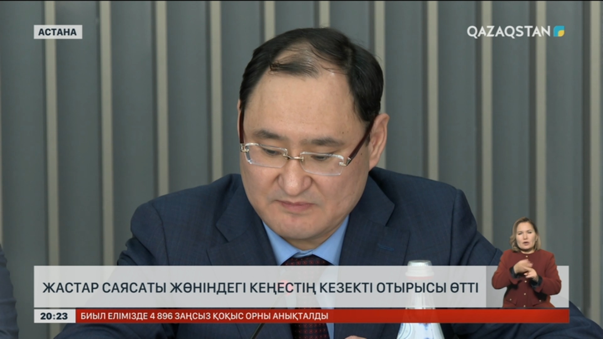 Элиталық фото жалаңаш ауыл Жас жұбайлардың нәзік секс видеосы