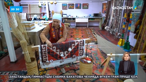 Өнерден өрнек салған жарасымды жанұя