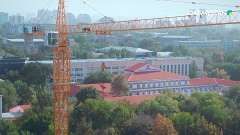 Кран жүргізушісі: Бұл жұмысты бастарда қорқыныш болмады