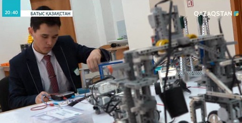 Оралда оқушылар ауадан және көлік қозғалысынан электр қуатын алудың жолын ойлап тапты