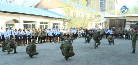 «Ерлік – елге мұра, ұрпаққа – ұран» жас патриоттар айлығы аяқталды