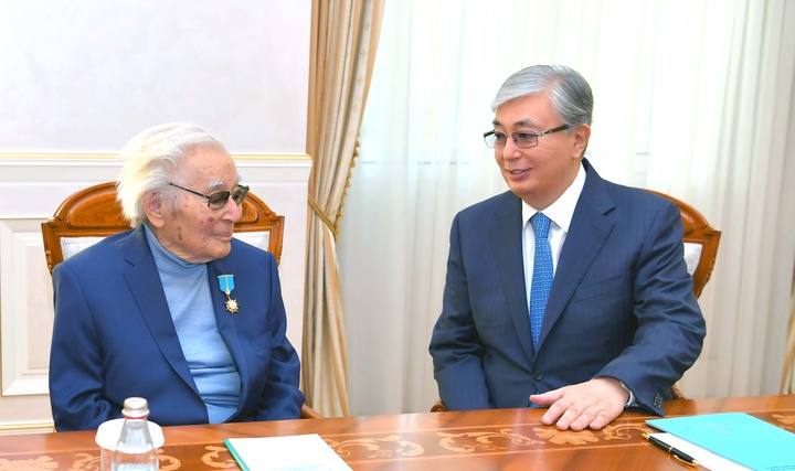 Қасым-Жомарт Тоқаев Әбдіжәміл Нұрпейісовті қабылдады