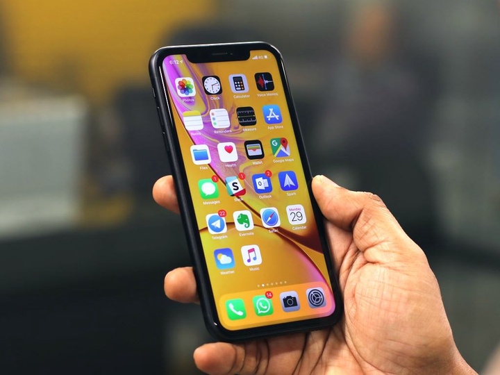 Apple барлық iPhone құрылғыларына байланыс аясынан тыс жерде қоңырау шалуға мүмкіндік бермек
