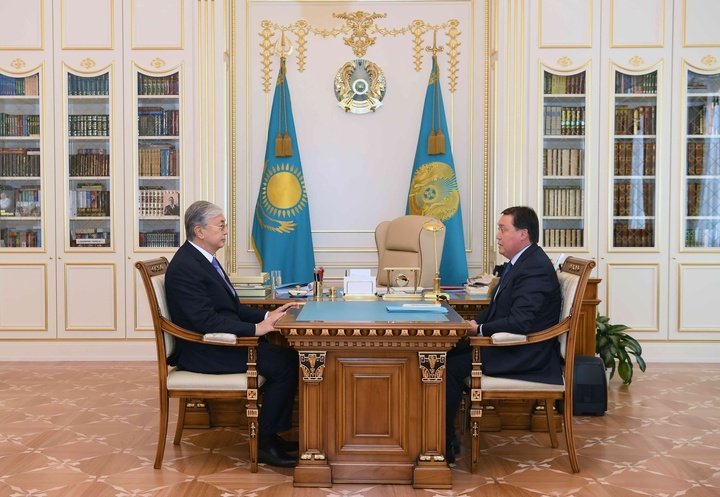 Мемлекет басшысы Асқар Маминді қабылдады