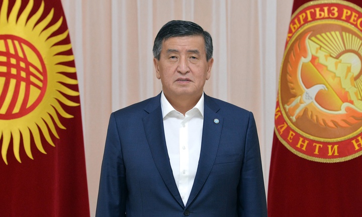 Қырғызстан президенті отставкаға кетті