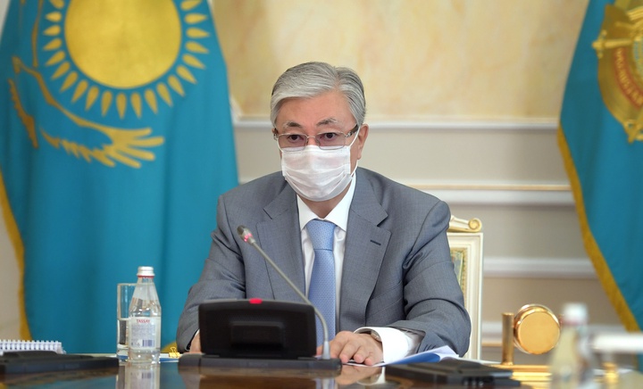 Дәрігерлер өздеріне тиесілі ақшаны сұрамауы тиіс - Тоқаев