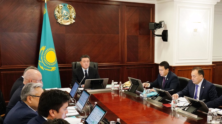 Асқар Мамин: Төтенше жағдай кезінде несиесін кешіктіргендерге айыппұл есептелмейді
