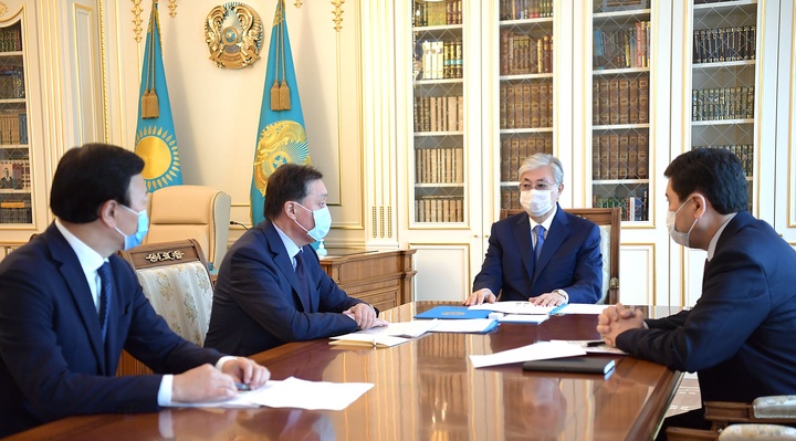 Президент Мемлекеттік комиссияға карантин шараларын кезең-кезеңімен жеңілдету арқылы екі аптаға ұзартуды тапсырды