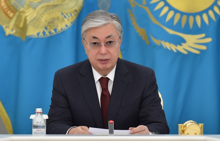 Президент: Мемлекеттік қызметшінің қос азаматтығы анықталған жағдайда қызметінен босатылады