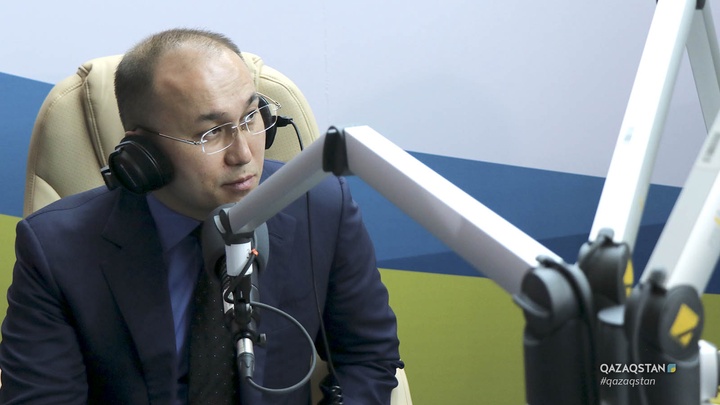 Ақпарат және коммуникация министрі Дәурен Абаев «Астана» радиосына сұхбат берді (ФОТО)