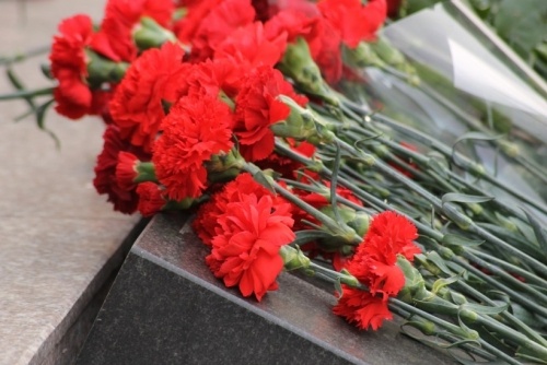  Нұрсұлтан Назарбаев Сеул қаласында Отан қорғау үшін қаза тапқандар монументіне гүл шоқтарын қойды