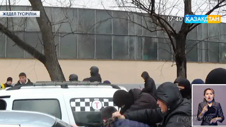 Елімізде есірткі сатумен айналысқан трансұлттық қылмыстық топ құрықталды