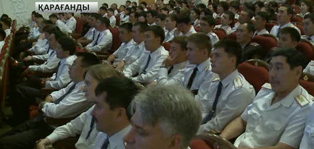 Қарағанды облысында 800 полицей марапатталды