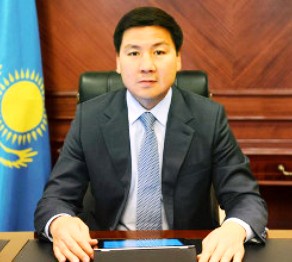ҚР Байланыс және ақпарат агенттігінің басшысы Үкімет мүшесі болып тағайындалды