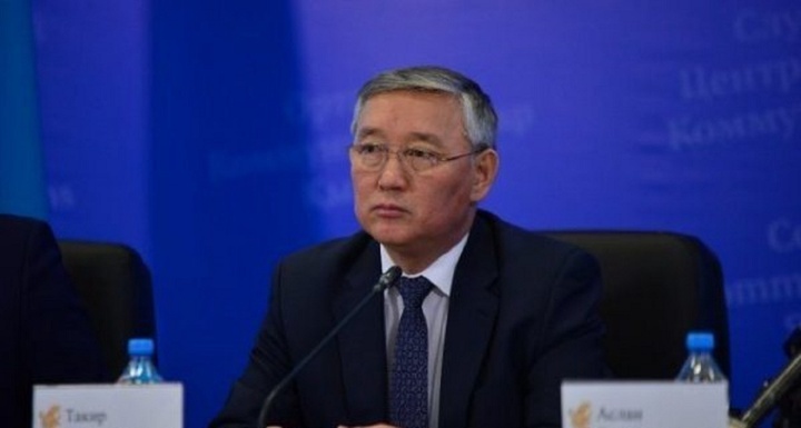 Мектептерде оқушылардан ақша жинау  қатаң қадағаланады - БҒМ