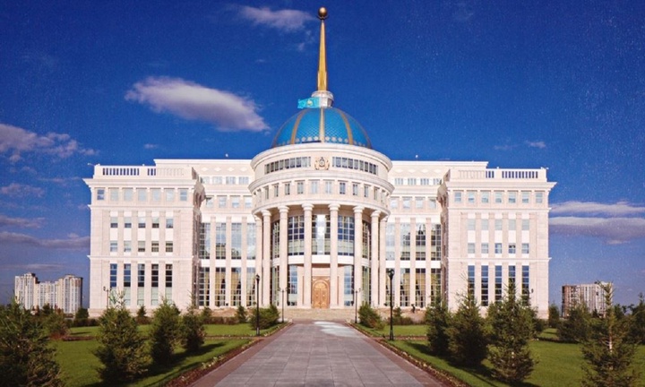 Мемлекет басшысы Оралбай Әбдікәрімовті қабылдады