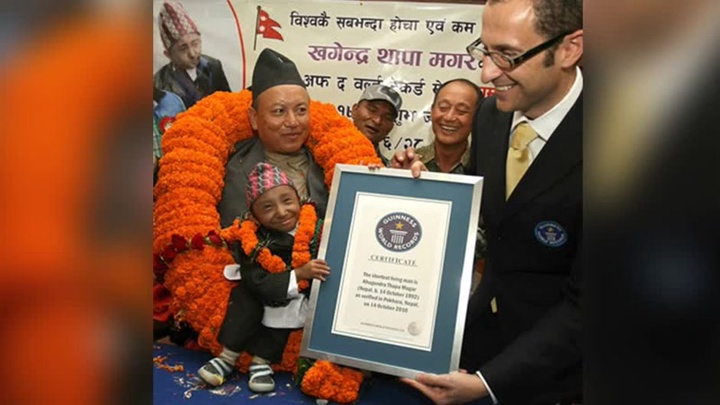 Жас қыздармен қарт адамдар порно фильмдер