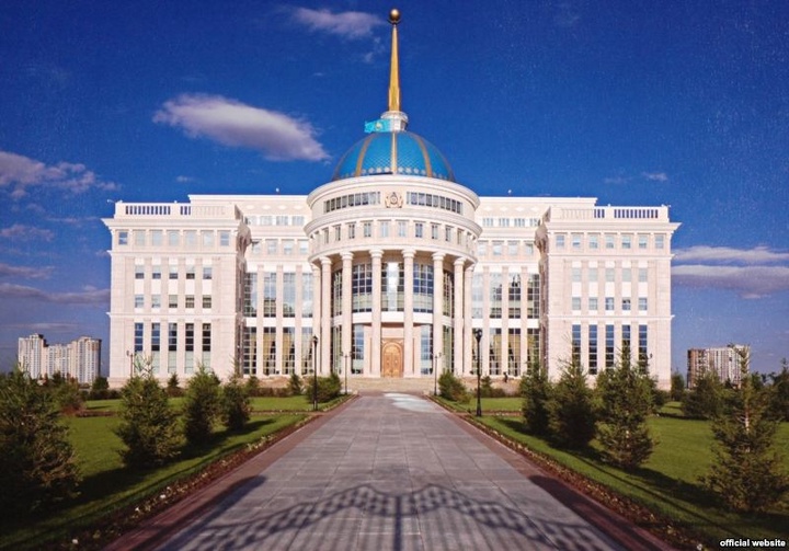 Мемлекеттік хатшы: Елімізде қосымша білім беру ісін дамытудың маңызы зор  
