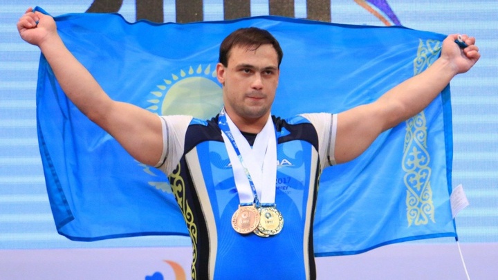 Илья Ильин әлемнің үздік ауыр атлетшісі атанды
