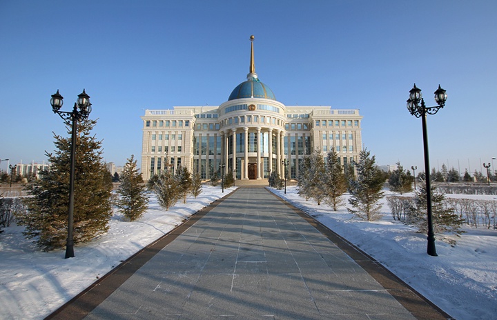 Елбасы атына хаттар мен жеделхаттар түсуде