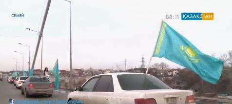 Семейде жастардың ұйымдастыруымен автошеру өтті