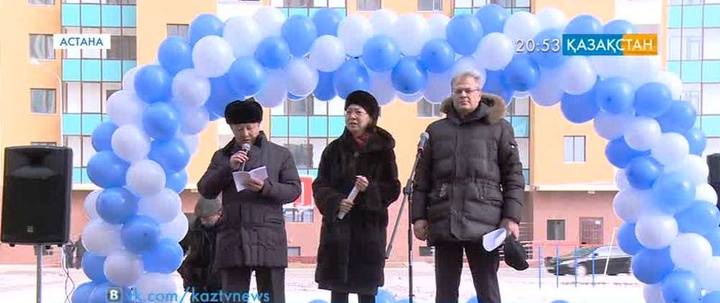 Әлеуметтік жалға берілетін тұрғын-үй бағдарламасы бойынша пәтер кілттері табысталды